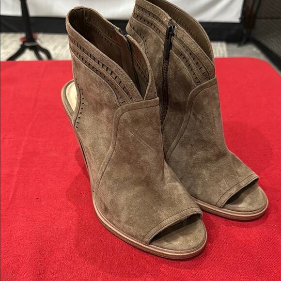 Vince Camuto Brown Heeled Boots with Peep-Toe Design - Picture 1 of 6